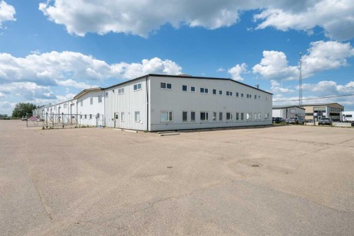 4604 62 Avenue, Lloydminster, AB 