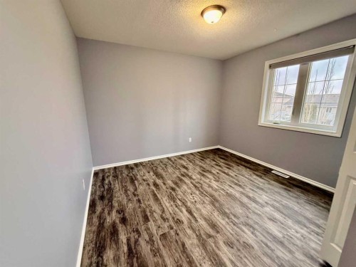 2827 12 Avenue, Wainwright, AB - Indoor Photo Showing Other Room