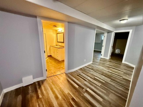 2827 12 Avenue, Wainwright, AB - Indoor Photo Showing Other Room