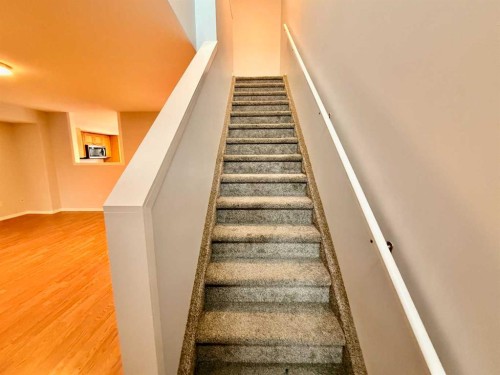 2827 12 Avenue, Wainwright, AB - Indoor Photo Showing Other Room