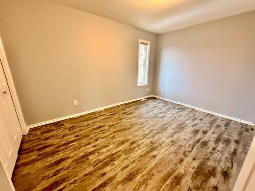 2827 12 Avenue, Wainwright, AB - Indoor Photo Showing Other Room