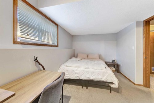 3403 60 Avenue, Lloydminster, AB - Indoor Photo Showing Bedroom