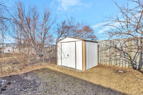 3403 60 Avenue, Lloydminster, AB - Outdoor