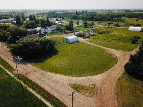 21 1 Avenue West, Derwent, AB - Outdoor With View