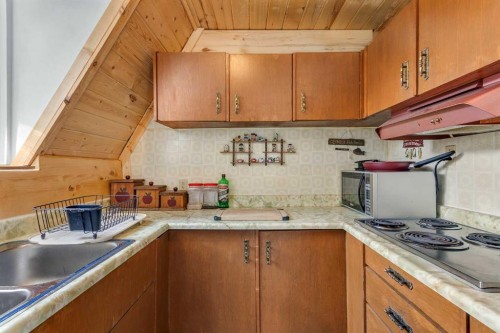 1447 Lakeview Drive, Turtle Lake, SK - Indoor Photo Showing Kitchen