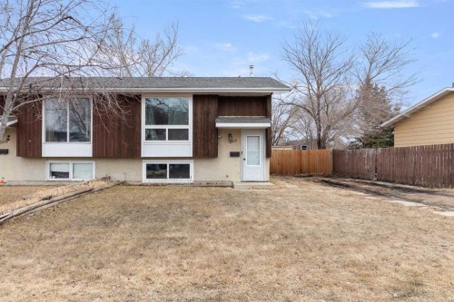 2713 47 Avenue, Lloydminster, SK - Outdoor