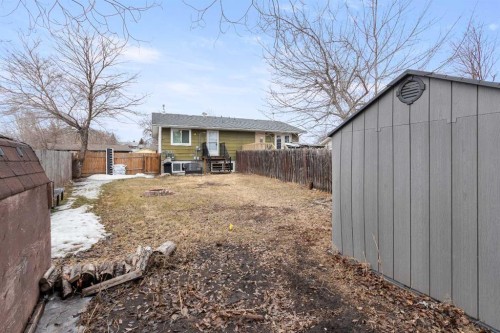 2713 47 Avenue, Lloydminster, SK - Outdoor