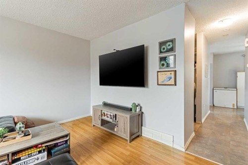 2713 47 Avenue, Lloydminster, SK - Indoor