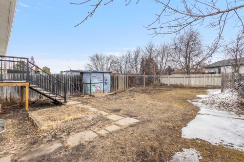 2725 47 Avenue, Lloydminster, SK - Outdoor