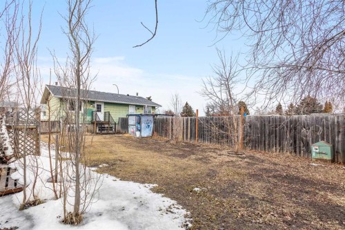 2725 47 Avenue, Lloydminster, SK - Outdoor