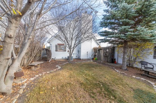 3002 67 Avenue, Lloydminster, AB - Outdoor