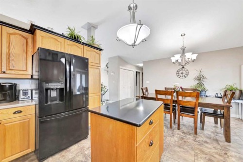 3308 63 Avenue, Lloydminster, AB - Indoor Photo Showing Kitchen
