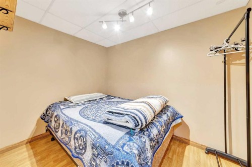 3308 63 Avenue, Lloydminster, AB - Indoor Photo Showing Bedroom