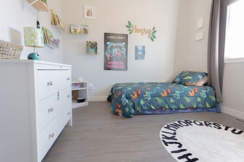 514 24 Street, Wainwright, AB - Indoor Photo Showing Bedroom