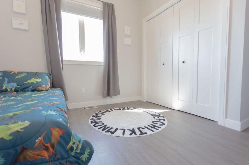 514 24 Street, Wainwright, AB - Indoor Photo Showing Bedroom