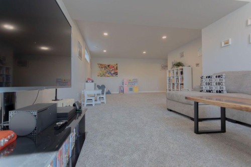 514 24 Street, Wainwright, AB - Indoor