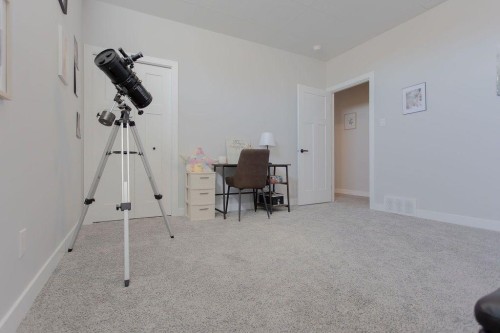 514 24 Street, Wainwright, AB - Indoor Photo Showing Other Room