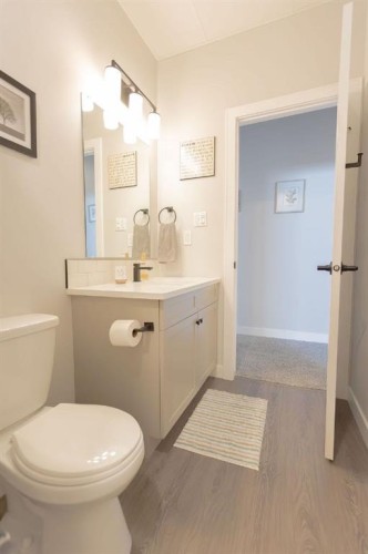 514 24 Street, Wainwright, AB - Indoor Photo Showing Bathroom
