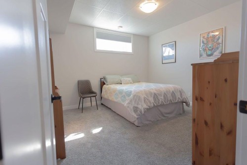 514 24 Street, Wainwright, AB - Indoor Photo Showing Bedroom