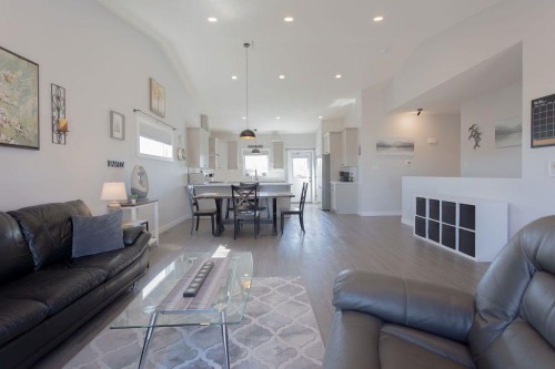 514 24 Street, Wainwright, AB - Indoor Photo Showing Living Room