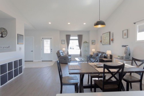 514 24 Street, Wainwright, AB - Indoor Photo Showing Dining Room