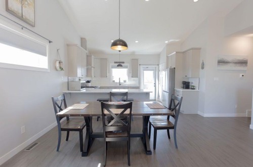 514 24 Street, Wainwright, AB - Indoor Photo Showing Dining Room