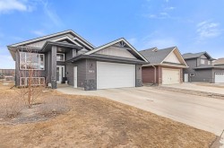3811 41 Avenue Lloydminster, SK S9V 2J3