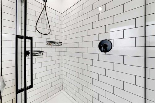 25 2 Avenue Se, Marshall, SK - Indoor