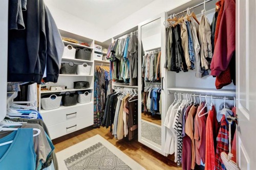 25 2 Avenue Se, Marshall, SK - Indoor With Storage