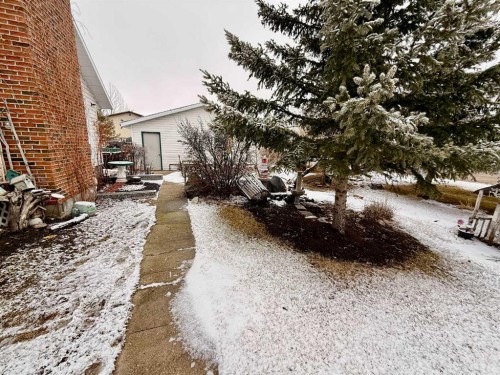 5111 49 Street, Irma, AB - Outdoor