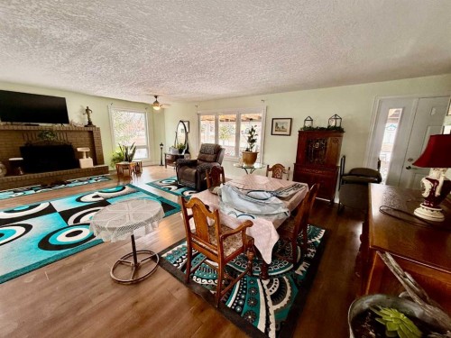 5111 49 Street, Irma, AB - Indoor Photo Showing Dining Room