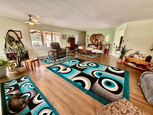 5111 49 Street, Irma, AB - Indoor