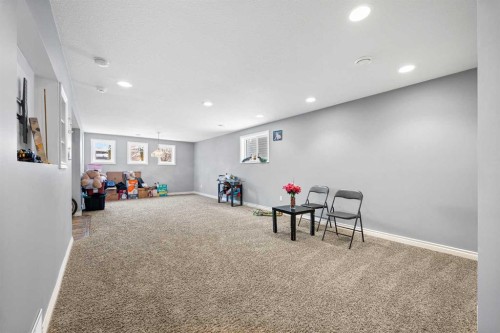 5302B 14 Street, Lloydminster, AB - Indoor Photo Showing Other Room
