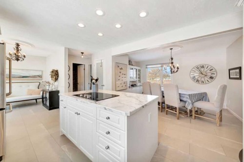 810 10 Avenue, Wainwright, AB - Indoor Photo Showing Kitchen