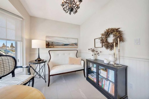 810 10 Avenue, Wainwright, AB - Indoor Photo Showing Bedroom