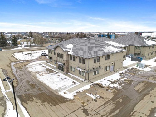 Unit B-1724 50 Avenue, Lloydminster, AB 