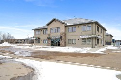 Unit B-1724 50 Avenue  Lloydminster, AB T9V 0Y1