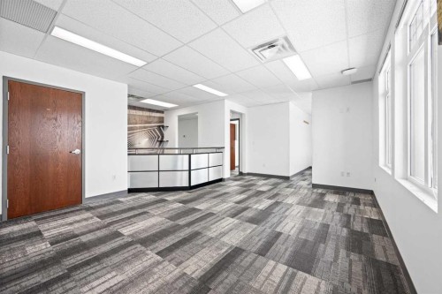 Unit B-1724 50 Avenue, Lloydminster, AB 