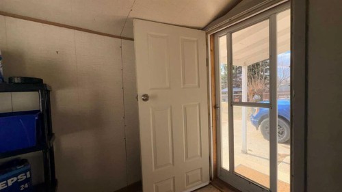 1209 5 Avenue, Wainwright, AB - Indoor Photo Showing Other Room