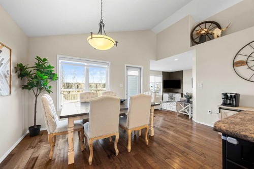 3908 74 Avenue, Lloydminster, AB - Indoor Photo Showing Dining Room