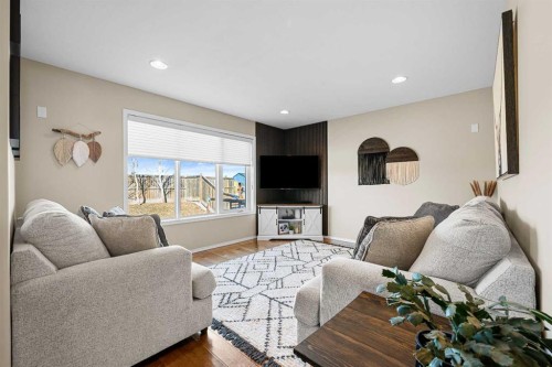 3908 74 Avenue, Lloydminster, AB - Indoor Photo Showing Living Room