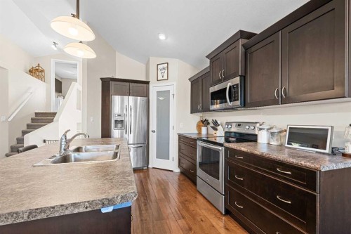 3908 74 Avenue, Lloydminster, AB - Indoor Photo Showing Kitchen With Double Sink
