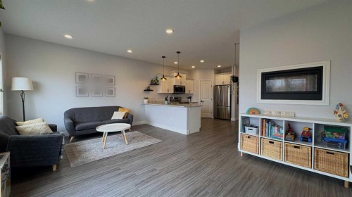 2515 6 Avenue, Wainwright, AB - Indoor Photo Showing Living Room