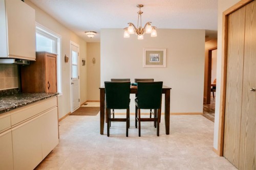 1910 7 Avenue, Wainwright, AB - Indoor Photo Showing Other Room