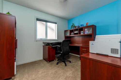 6813 41 Street, Lloydminster, AB - Indoor Photo Showing Office