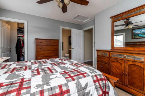 6813 41 Street, Lloydminster, AB - Indoor Photo Showing Bedroom