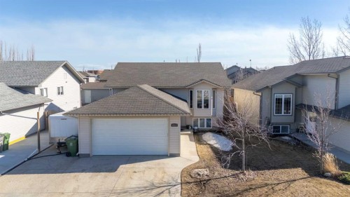 6813 41 Street, Lloydminster, AB - Outdoor