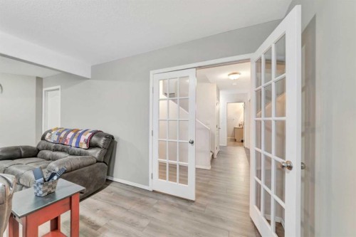 4111 68 Avenue, Lloydminster, AB - Indoor