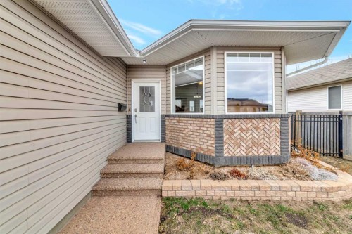 4111 68 Avenue, Lloydminster, AB - Outdoor With Exterior