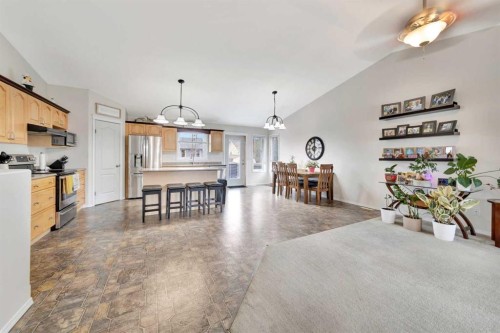 4111 68 Avenue, Lloydminster, AB - Indoor